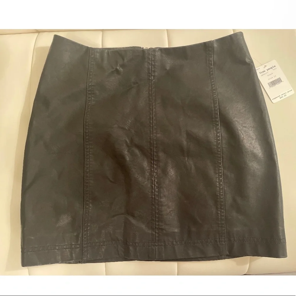 Free People Faux Leather Skirt Size 12 - Picture 1 of 2
